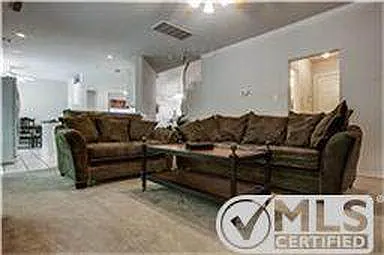 1009 Spanish Oak Dr — Photo 8