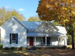 987 Dale Rd, Caledonia, MS 39740