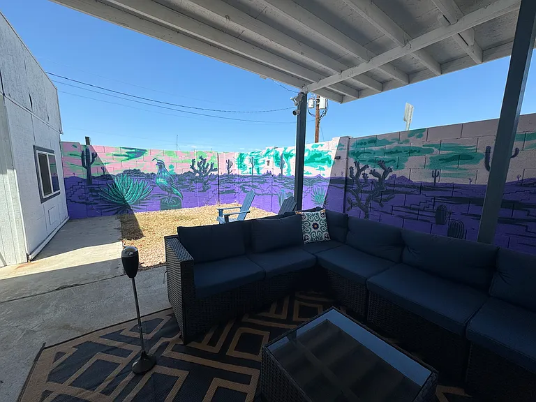 938 E Amelia Ave #2 — Photo 6