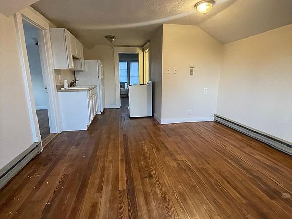 3rd image of 1006 N Frederick St #B
