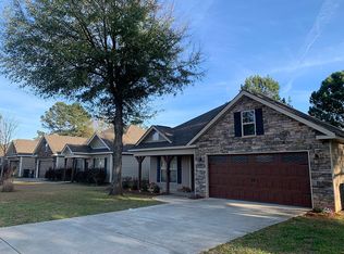 316 Loneoak Trl, Kathleen, GA 31047