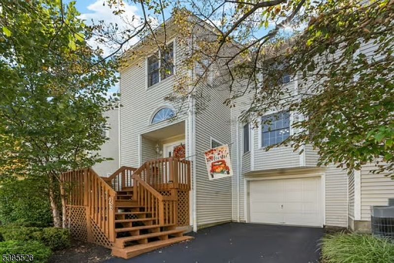 1st image of 26 Ryan Ln