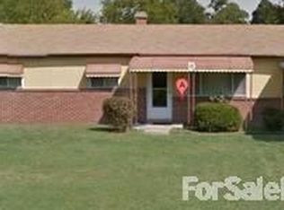 2816 Country Club Dr, Suffolk, VA 23435