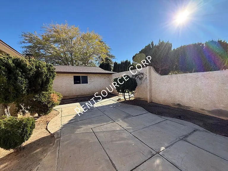4827 W Avenue L6 — Photo 10