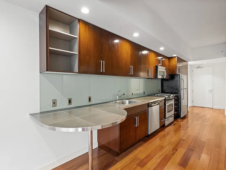 910 Lenora St #S304 — Photo 19