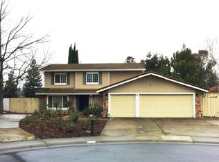 16 Riverglade Ct, Sacramento, CA
