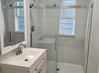 452 W Doty St APT 2, Madison, WI 53703