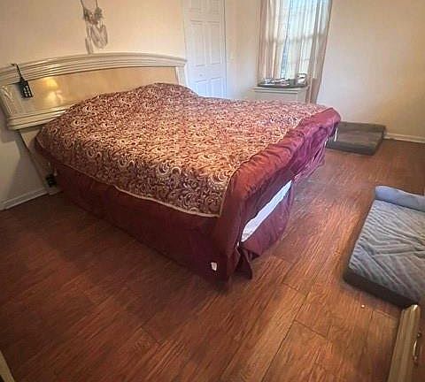 3rd image of 1602 Kecia Way