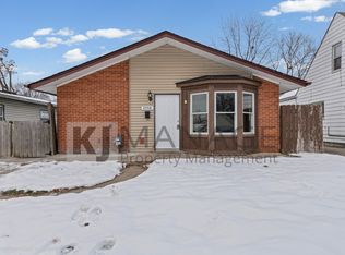 25518 Powers Ave, Dearborn Heights, MI 48125