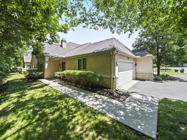 215 Ironclad Dr, Columbus, OH 43213