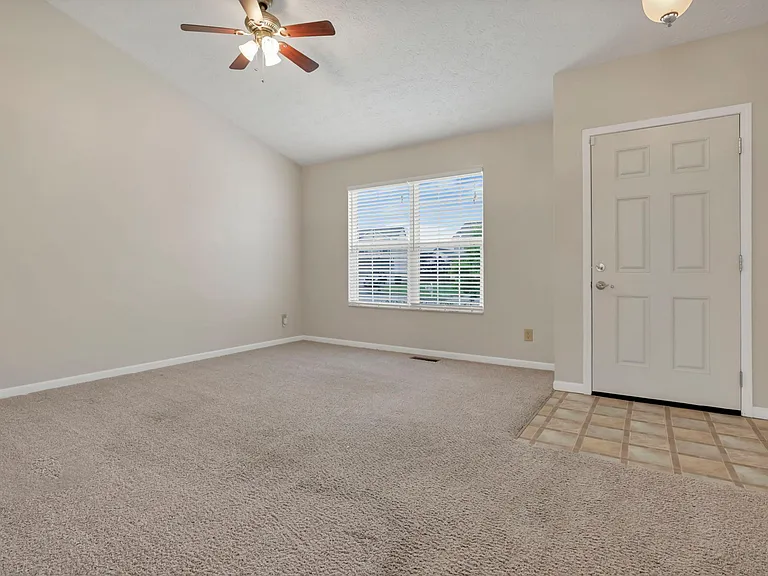 522 Farm Hill Ct — Photo 39