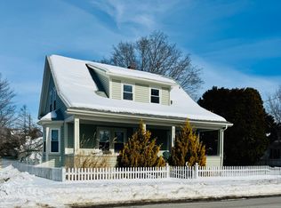 (Undisclosed Address), Warren, RI 02885