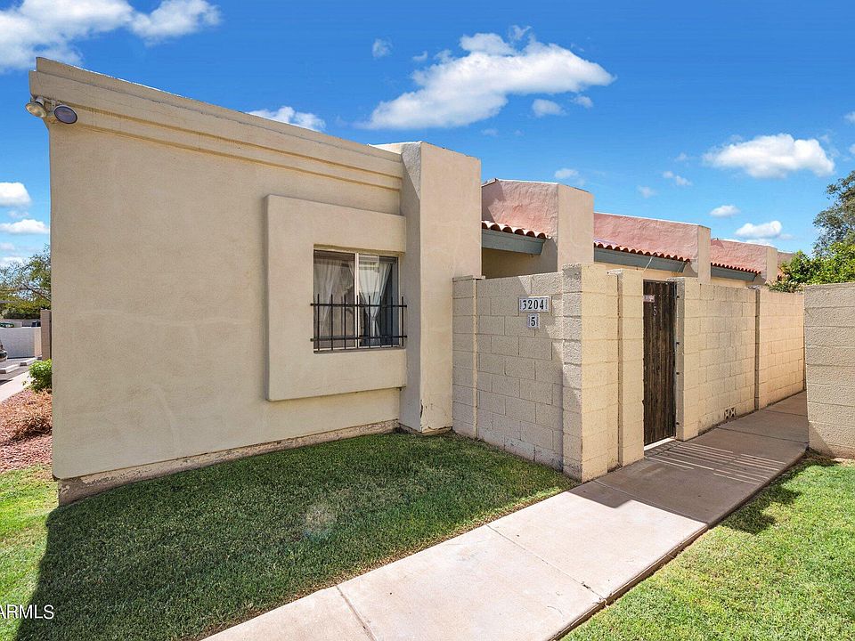 1st image of 3204 W LOMA Lane #5