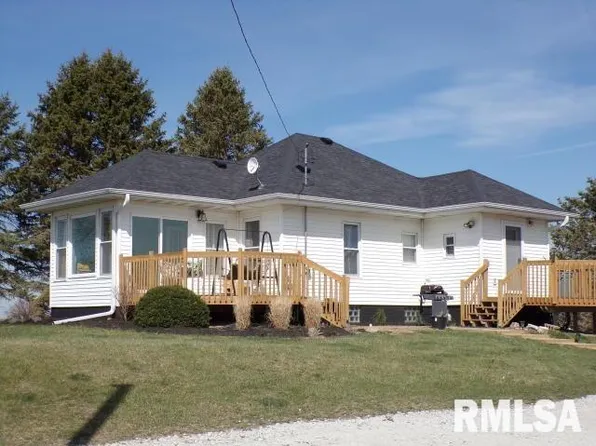 2196 40th Ave, Aledo, IL 61231