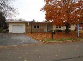 426 Fulton St, Seymour, WI 54165