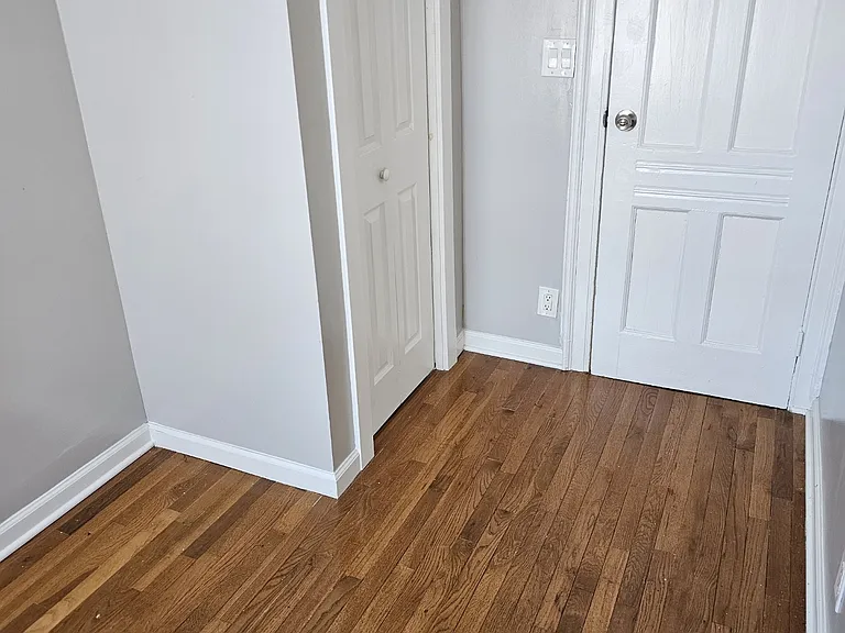 27 Wakeman Ave #3 — Photo 2