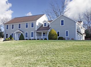 6 Cross Hill Rd, Bethel, CT 06801