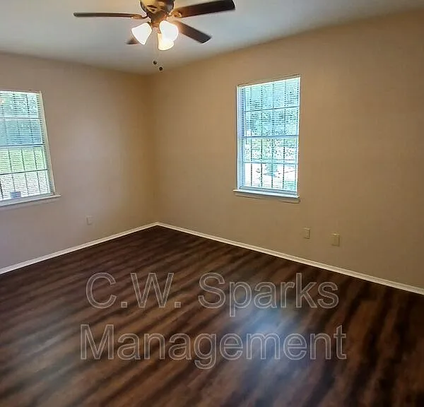 2557 Talco Dr — Photo 23