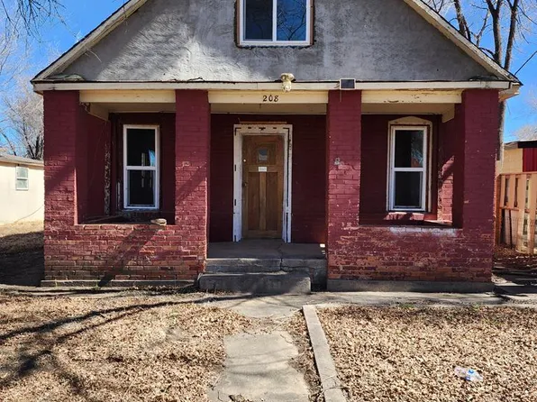 208 N 7th St, Lamar, CO 81052