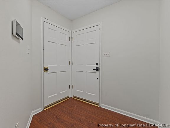 5th image of 5533 Deep Hollow Ct