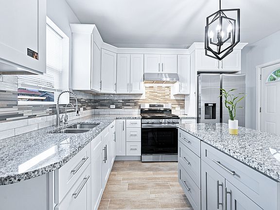 4th image of 314 Willow Ave