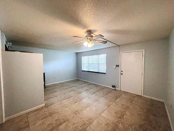 4th image of 1200 Colonnades Drive #105