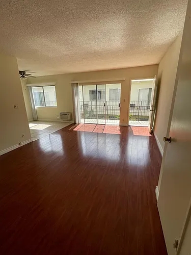 735 N Sweetzer Ave #306 Photo 1