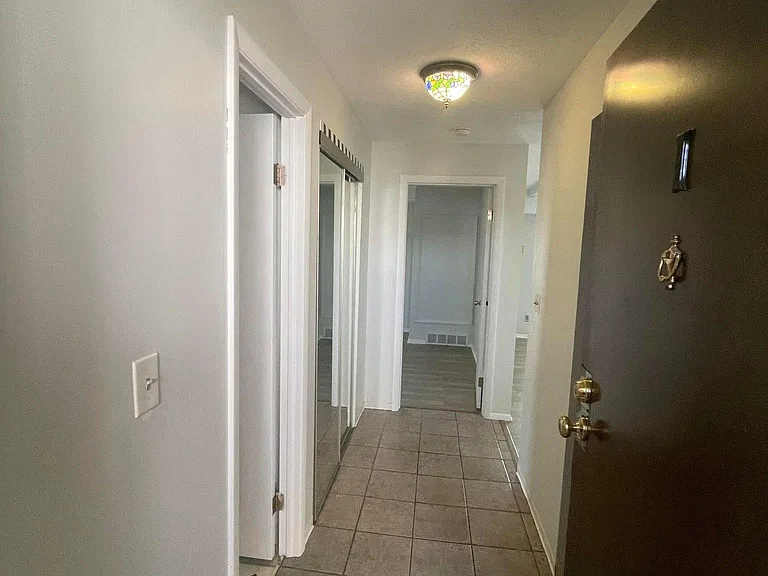 1675 Cedarwood Dr #I — Photo 6