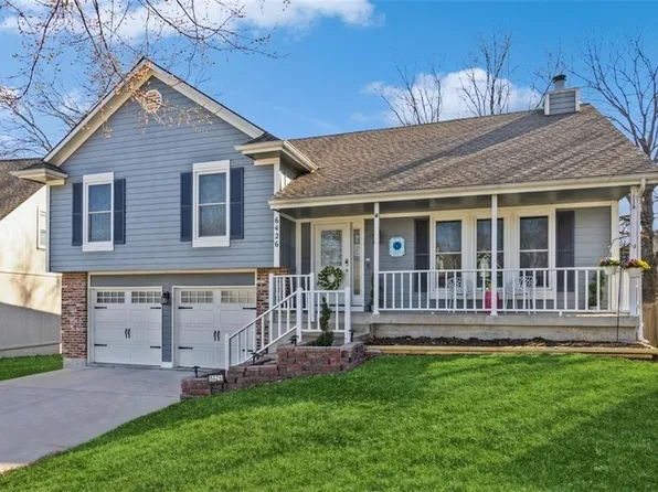 6426 McCoy St, Shawnee, KS 66226