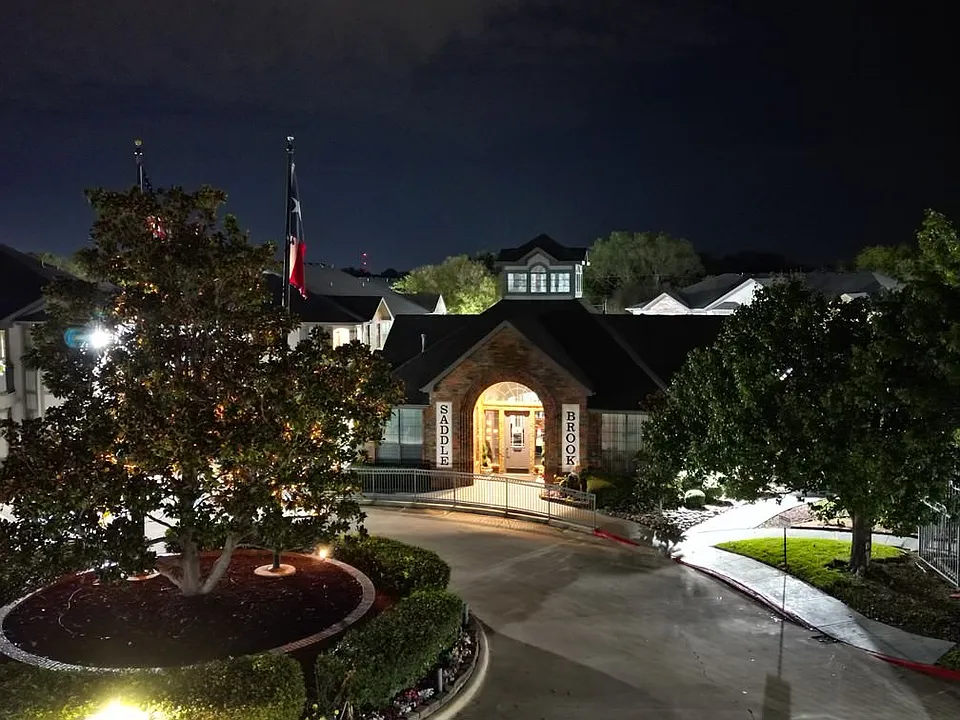 Saddle Brook Apartments