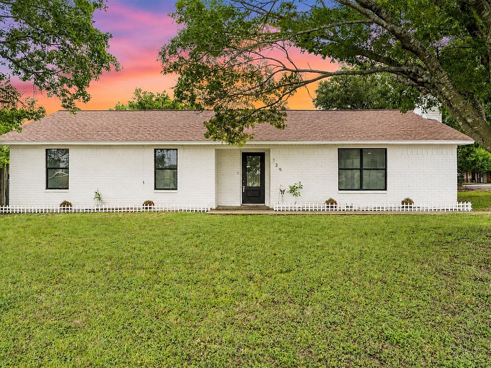 1st image of 139 Claire Newell Ln