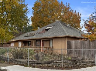 19623 SW Red Oak Ln, Beaverton, OR 97078