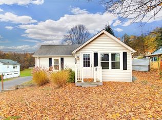2774 Lisbon St, East Liverpool, OH 43920