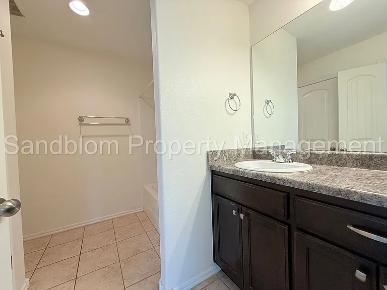 3912 W 104th Ct S — Photo 22