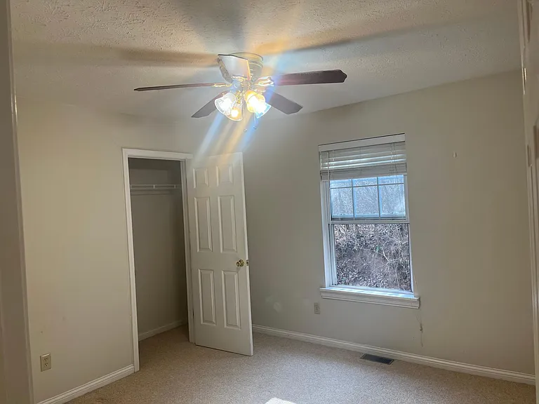 2424 English Station Dr — Photo 4