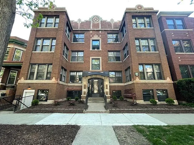 6331 N Wayne Ave #2S — Photo 1