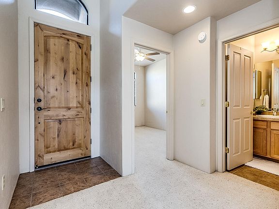 3rd image of 170 E Crown Ct