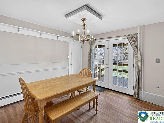 5th image of 3797 Chestnut Rd
