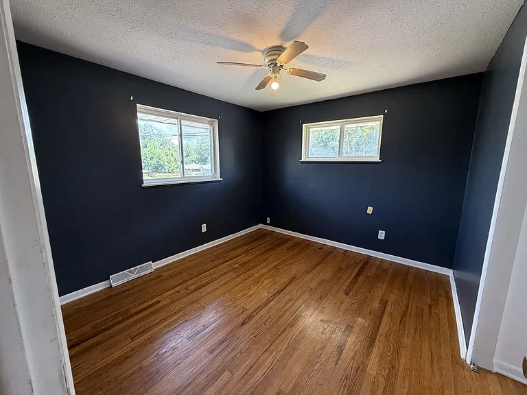 9406 Independence Blvd — Photo 9