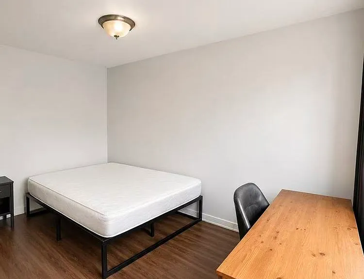 1450 E 55th Pl #1027S — Photo 6