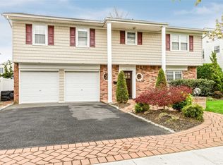 2642 Frances St, Bellmore, NY 11710