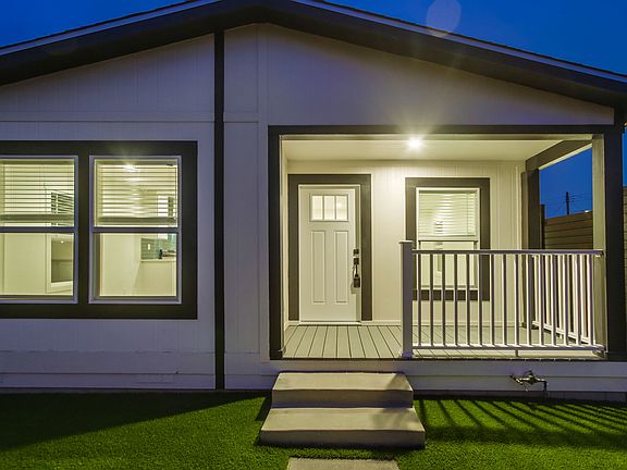 3rd image of 4852 Sagasti Ave