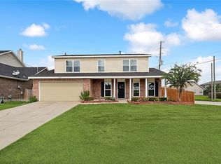 3700 Edgewood Ct, Westwego, LA 70094