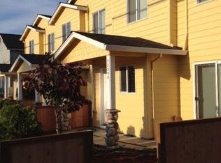 52359 SW 1st St, Scappoose, OR 97056