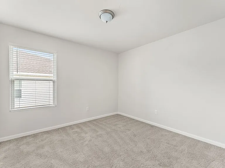 630 Whispering Creek Ave — Photo 13