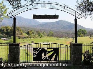 6900 Buell Rd, Igo, CA 96047