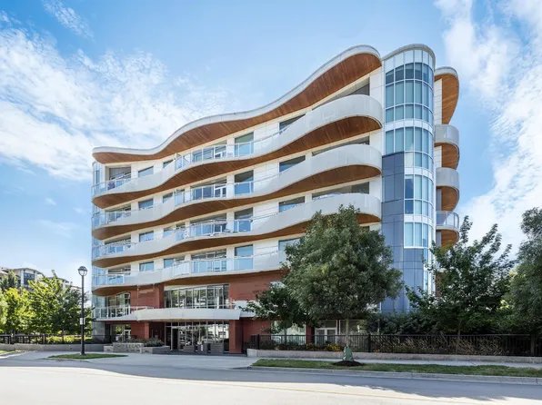 20416 Park Ave #502, Langley, BC V3A 0N2