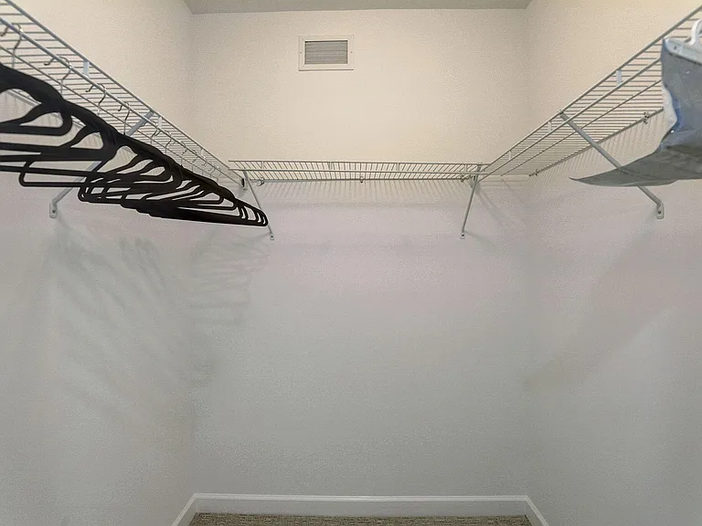 2650 Lake Shore Dr #804 — Photo 23