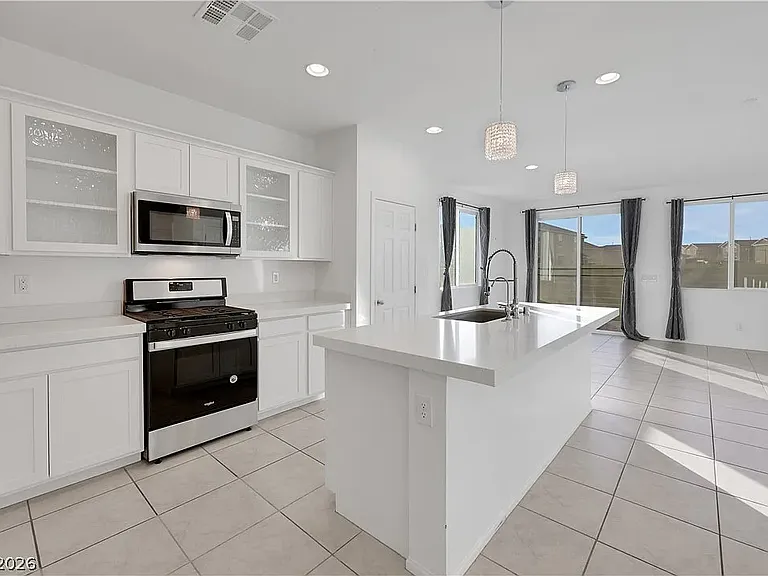 4727 Agave Cactus St — Photo 2
