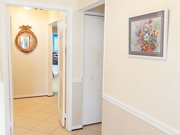 4th image of 6127 Rockwell Ct